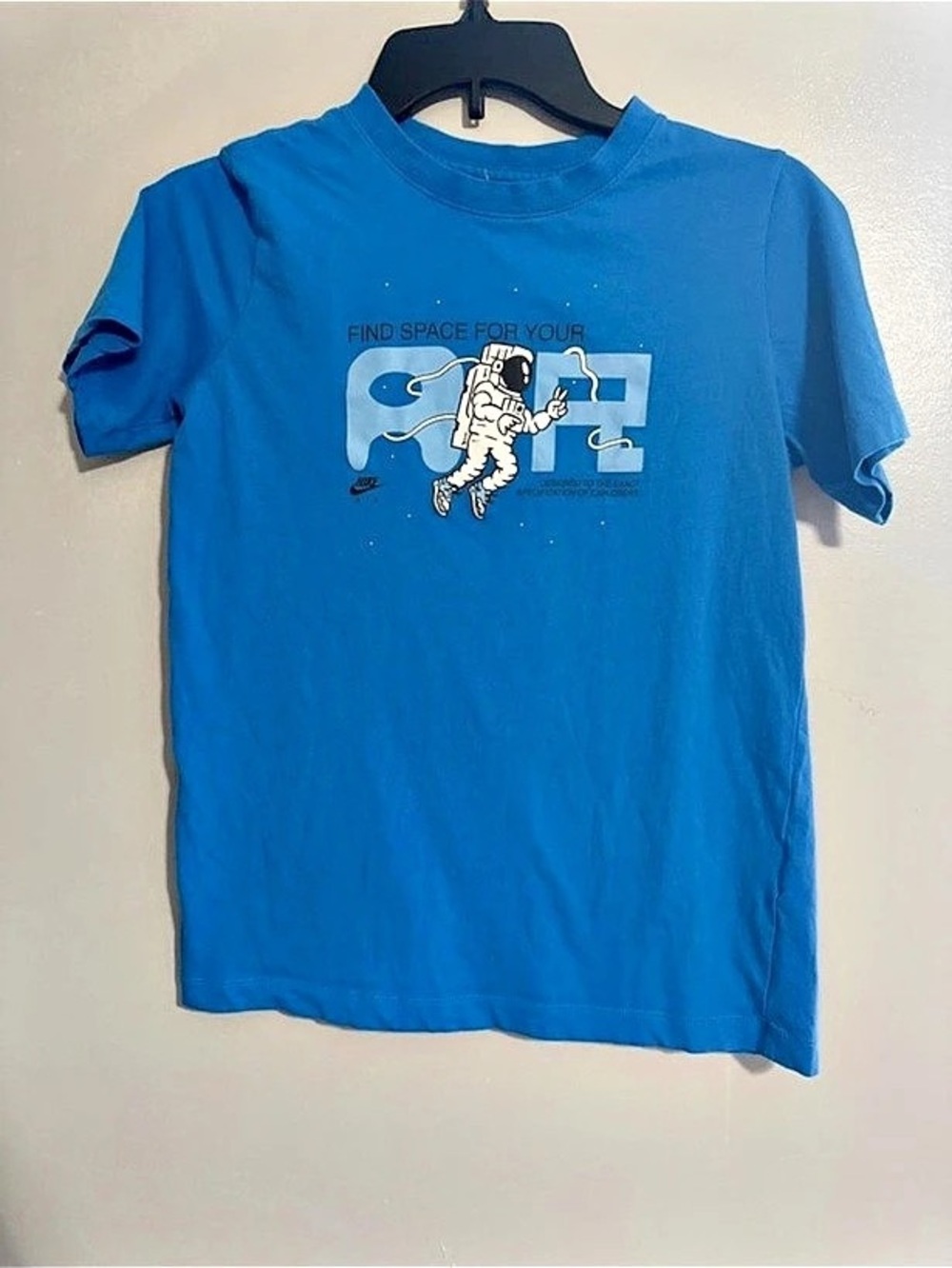 Nike Big Boys' Sportswear Astronaut Air 1 Tee Blue